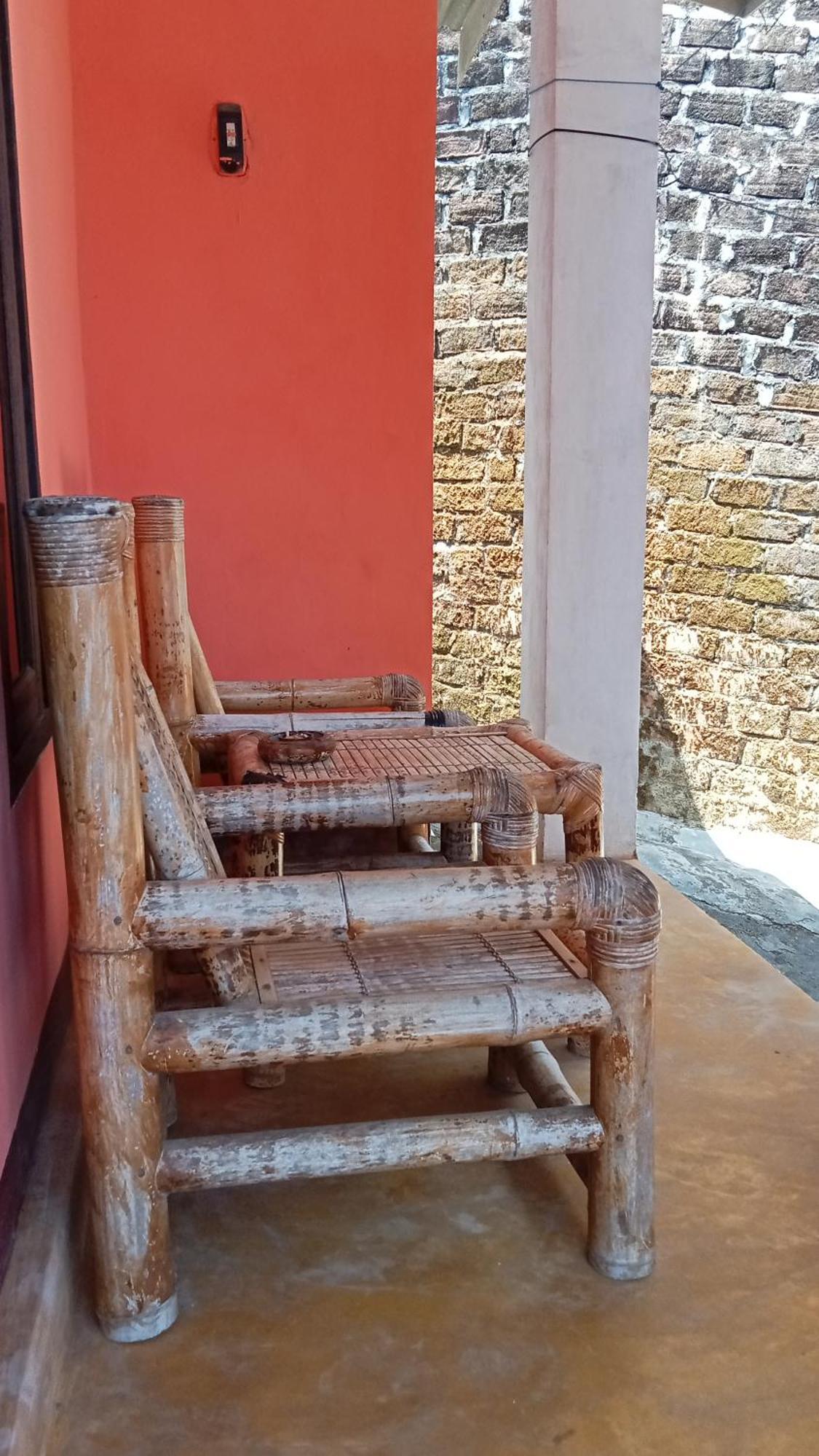 Roy Homestay Kuta Kuta  Экстерьер фото