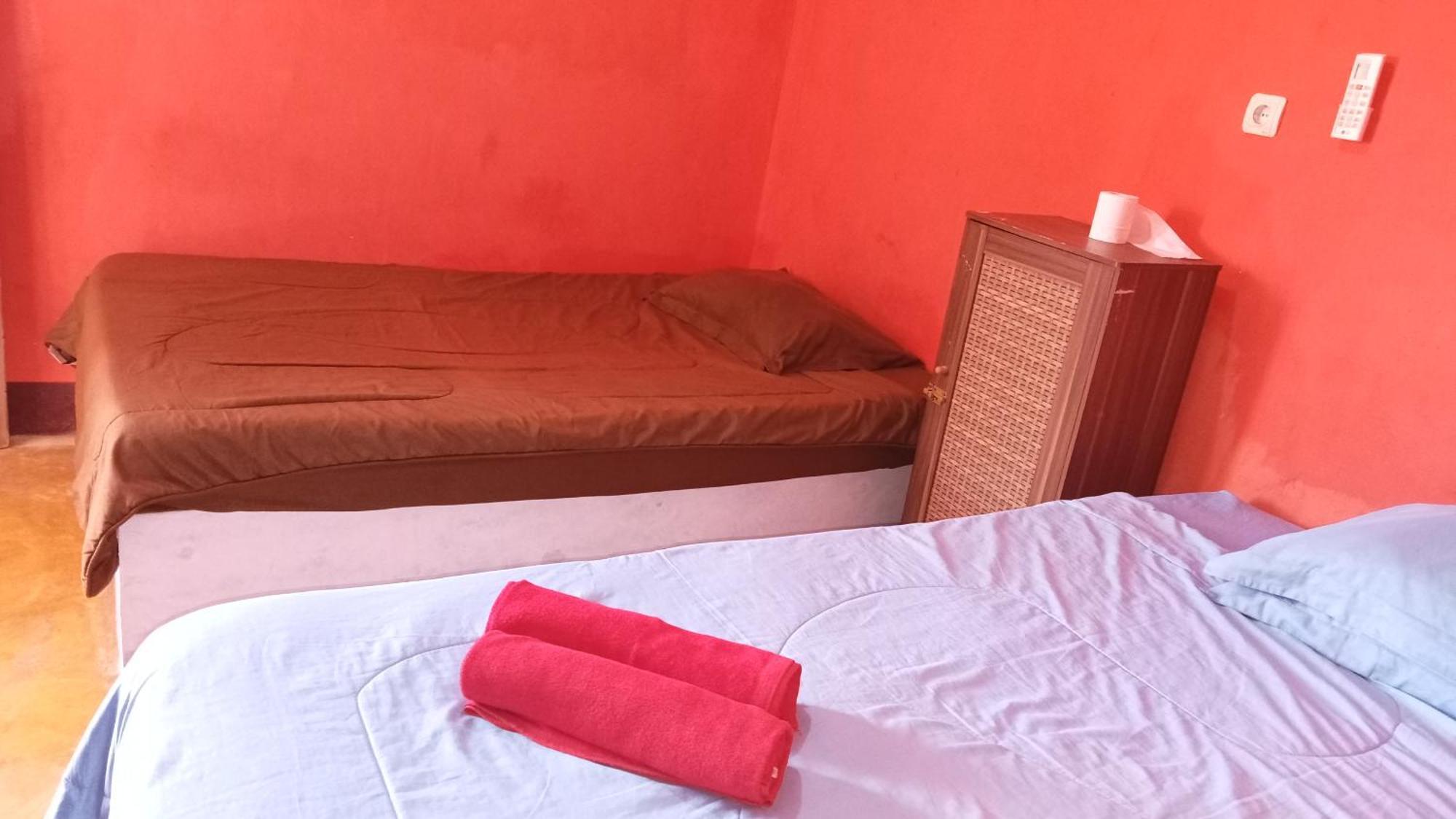 Roy Homestay Kuta Kuta  Экстерьер фото