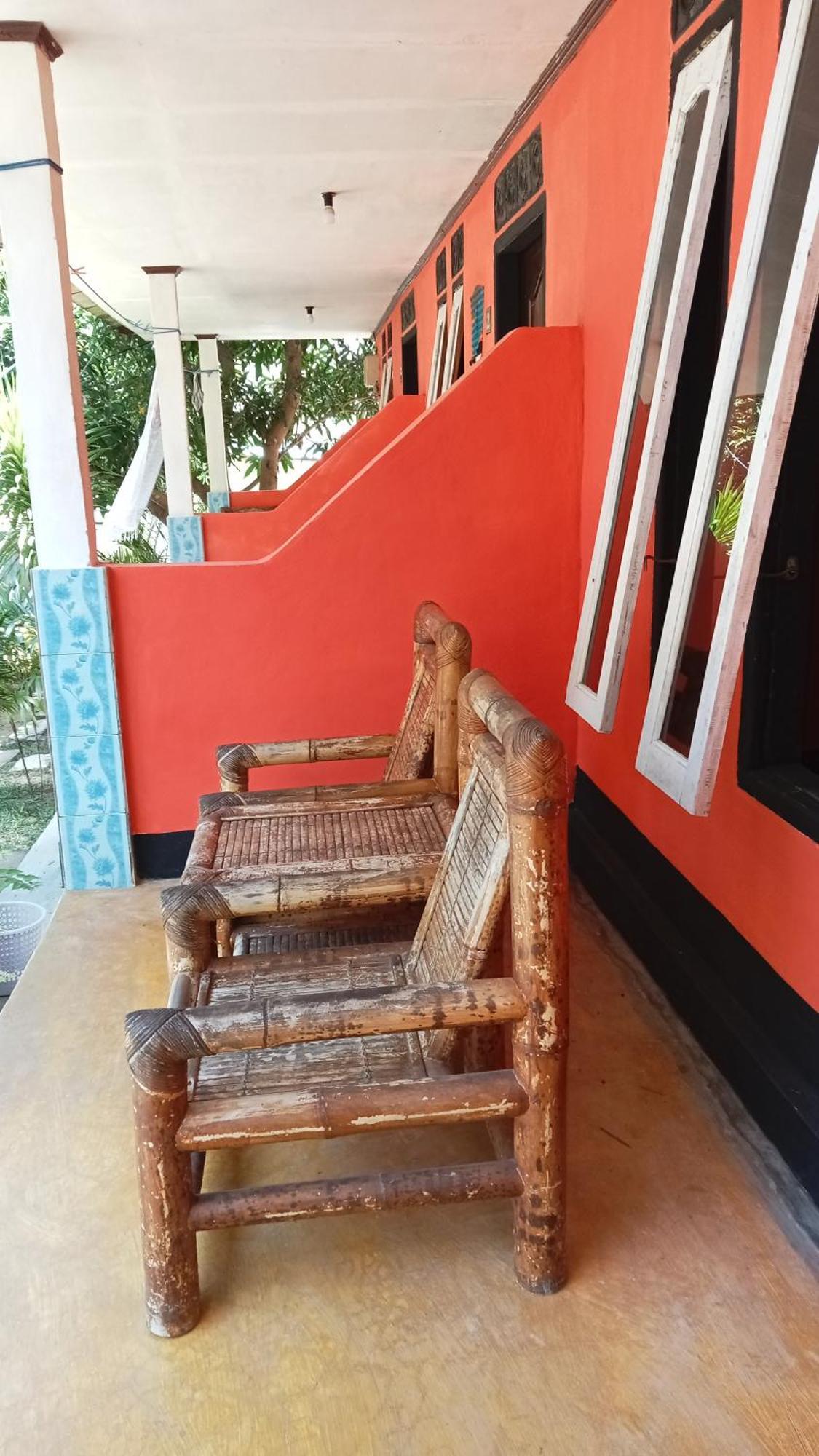 Roy Homestay Kuta Kuta  Экстерьер фото