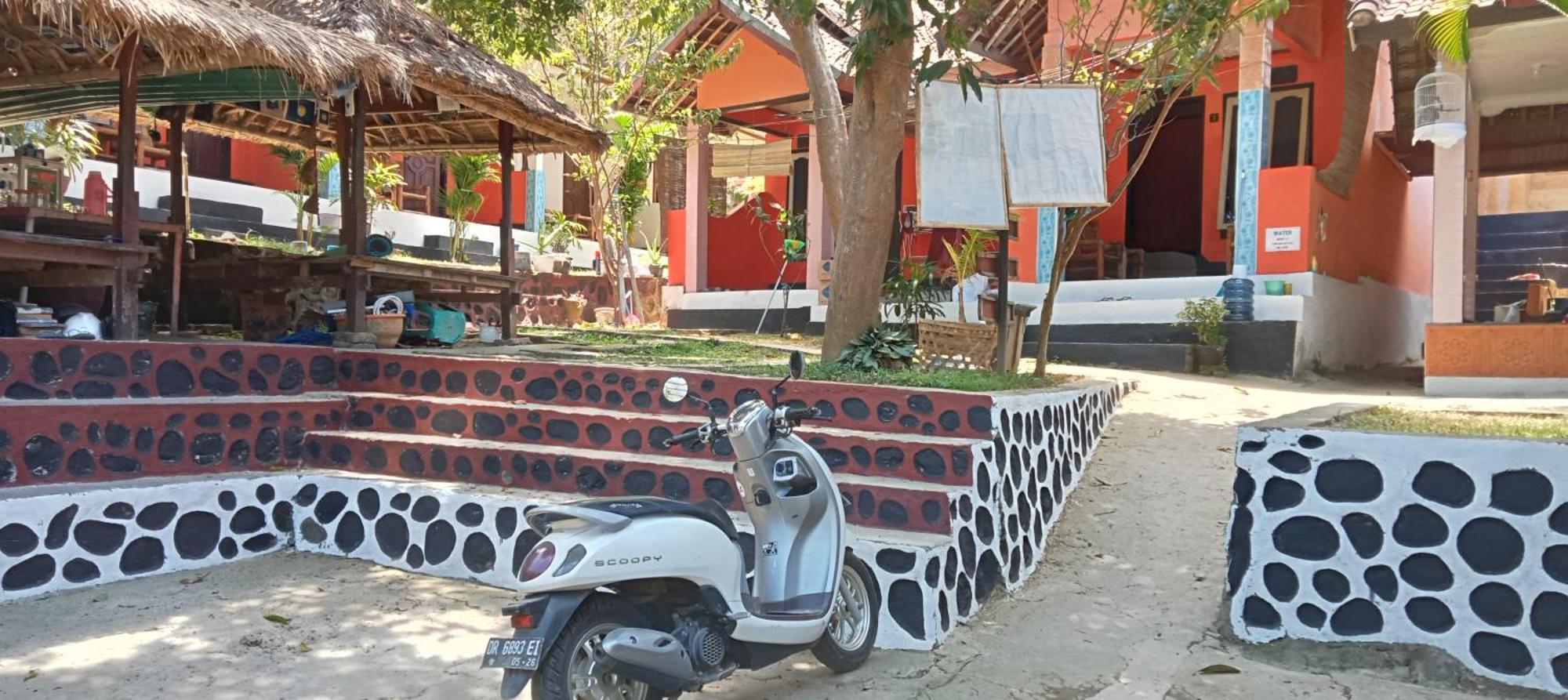 Roy Homestay Kuta Kuta  Экстерьер фото